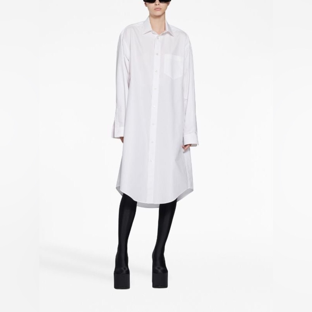 Balenciaga
cotton shirt dress size 36F